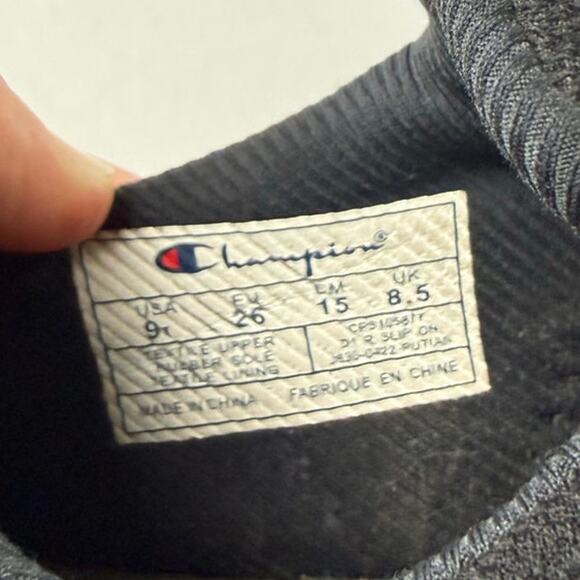 Champion Black Slip-On Sneakers - Kids Size 9 - Great Condition! - Picture 7 of 7